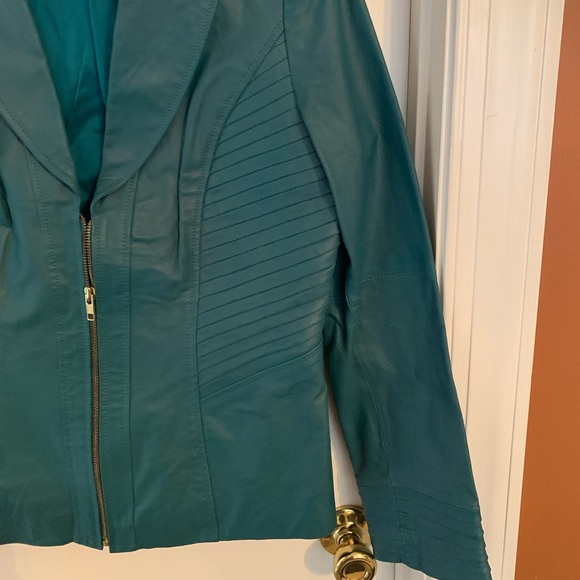Shape Fx Leather Teal Blazer Jacket  Front Zipper. Design on Front, Sleeves - Picture 4 of 11